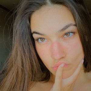 Meet your Posher, Asal